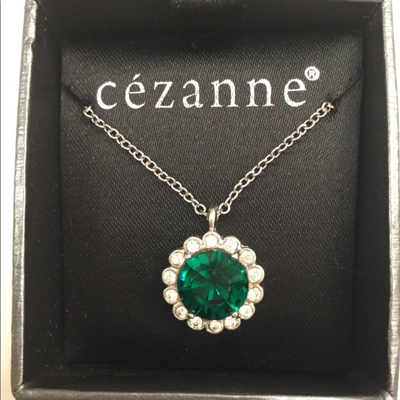 cezanne Jewelry - NWT stunning emerald solitaire necklace